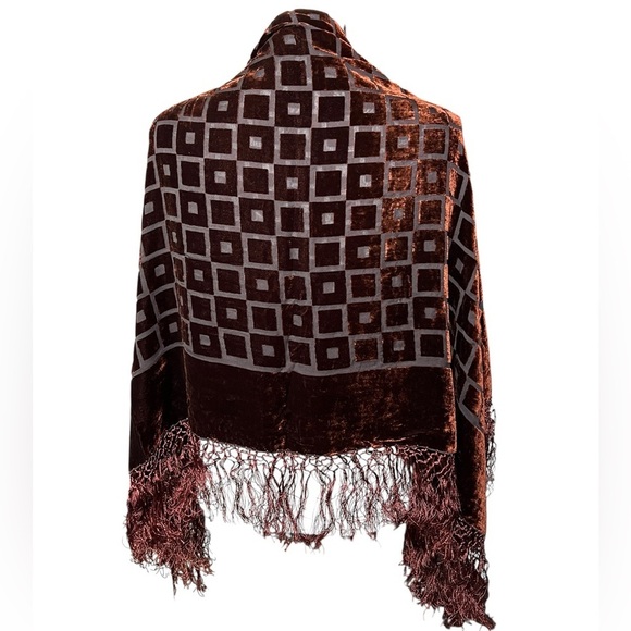 Accessories - Beautiful Copper Brown and Black Geometric Shawl with Fringe, approx. 54”x51”